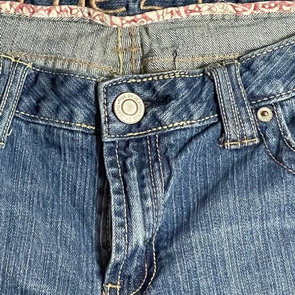 RUE 21 Capri Jeans Blue Size 13/14 - Picture 3 of 4